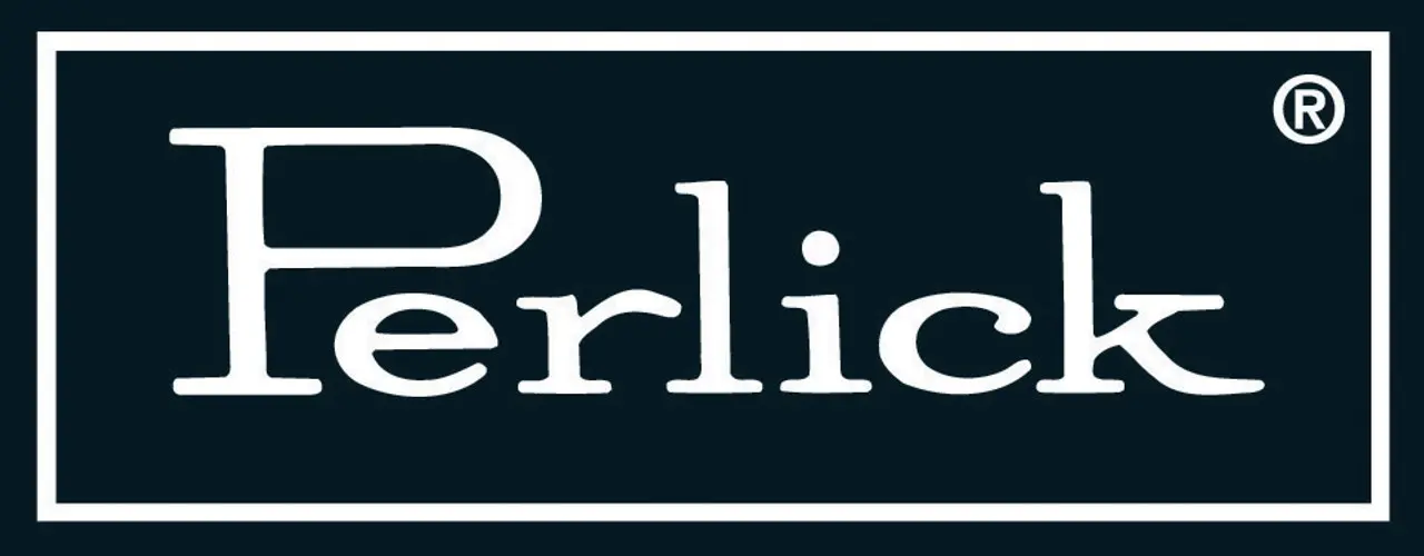 Logo with the word 'Perlic' on a dark background.